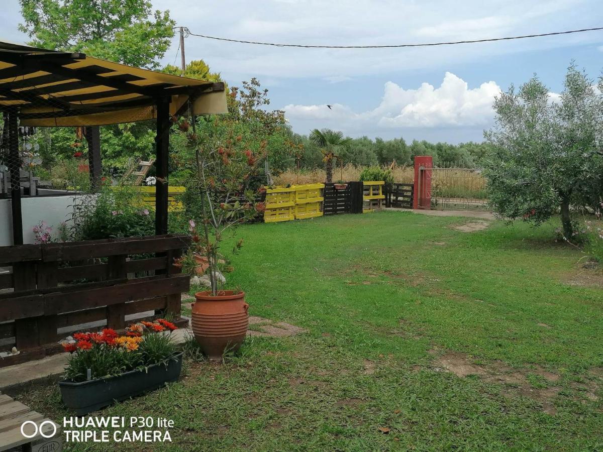 Country Village Potidée Extérieur photo